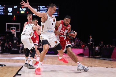 ŠANSA ZA ZVEZDU Olimpijakos sa jednim plejmejkerom na megdan beogradskom timu