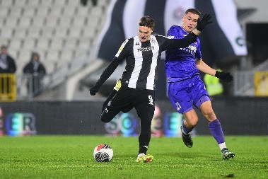 ALBANAC BAŠ ŽELI POJAČANJE IZ HUMSKE Milan svim silama kreće po napadača Partizana