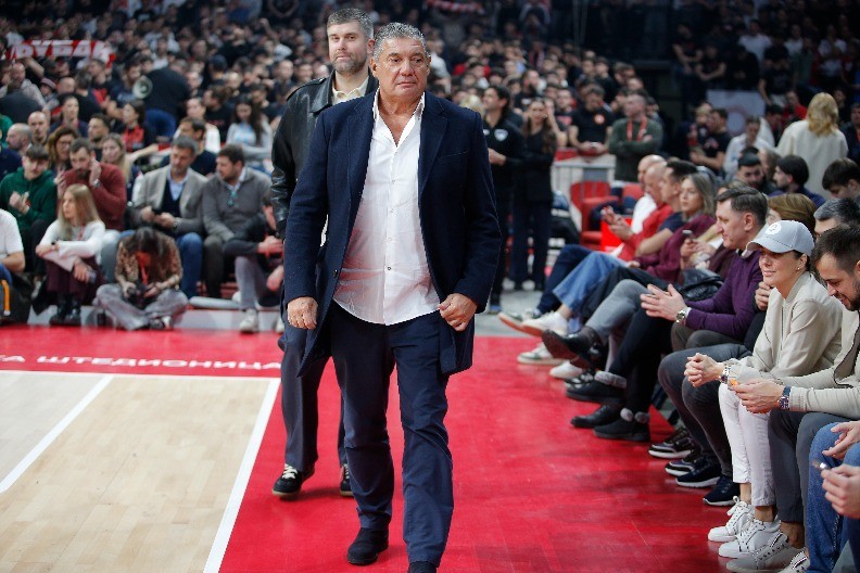 MIŠKO RAŽNATOVIĆ UZDRMAO KOŠARKAŠKO NEBO: Partizanu sam nudio Fransiska, Klajburna, Petruševa, Lovernja...