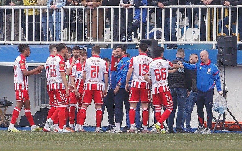 PAO POTPIS NA MARAKANI Crvena zvezda obavila veliki posao