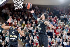 JOŠ JEDNA KATASTROFA ZA KNEŽEVE Povreda Majka Džejmsa, evo koliko će pauzirati