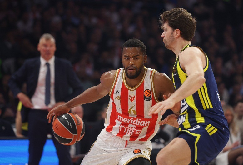 ZVEZDA U TOP 6 Ovako izgleda tabela Evrolige posle ogromne pobede crveno-belih nad Fenerbahčeom