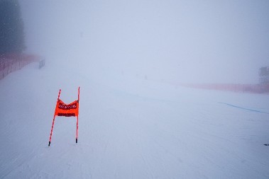 POTPUNI HAOS Hitno otakazana trka zbog jakog snega i magle