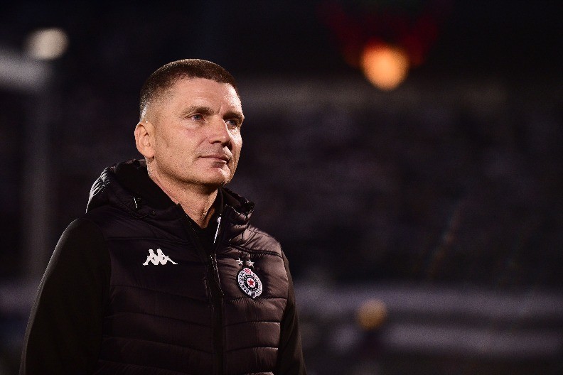 PRED BLAGOJEVIĆEM POSTAVLJEN CILJ Ovo uprava Partizana traži od trenera