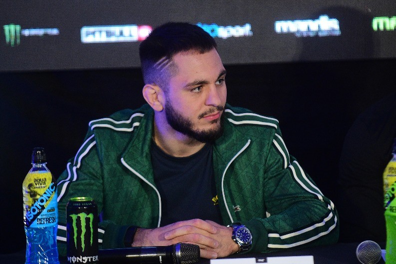 JANIČIĆ BRUTALNO ISPROZIVAO BOJKOVIĆA "Hoćeš još jedno batinjanje u Beogradu...?"