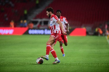 NE STIŠAVA SE BURA Tiknizjan ozbiljno zaratio sa bivšim klubom