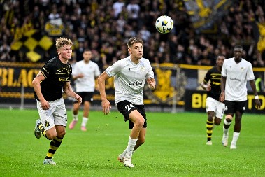 SPREČAN SLUČAJ "NOVOG KERKEZA" Mađari hteli Srbiji da preotmu još jednog igrača, FIFA spustila rampu