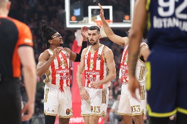 POZNATO LICE Evo ko će deliti pravdu na meču Panatinaikos-Crvena zvezda