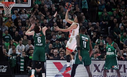 PANATINAIKOS - CRVENA ZVEZDA Ogromna borba u Atini, crveno-beli i dalje u prednosti