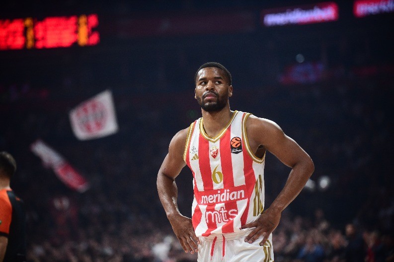 DIGAO GLAS Bivši košarkaš kritikovao četvoricu igrača Zvezde