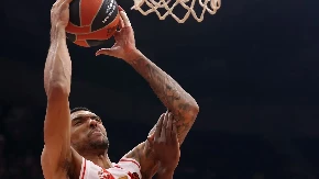 SUPRUGA DŽOELA BOLOMBOJA BESNA ZBOG OBRADOVIĆEVIH IZMENA Brzo obrisala objavu koja je podigla veliku buru