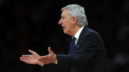 BRZO SE SNAŠAO Dobio otkaz u Fenerbahčeu, a sada je blizu saradnje sa Pešićem