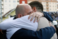 ZVEZDI ŽELIM DUPLU KRUNU Lalatović poljubio Stankovića, pa oduševio "delije"