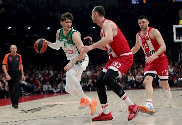 NOVI BOLAN UDARAC ZA ATAMANA Olimpijakos 11. uzastopno srušio Panatinaikos, kriza "zelenih" se nastavlja