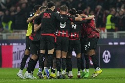 MILAN JE ŽIV! "Rosoneri" srušili Inter i ostali u trci za Skudeto