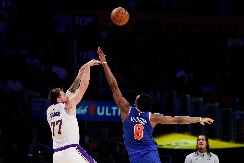 DONČIĆ BLISTAO Lejkersi srušili Njujork