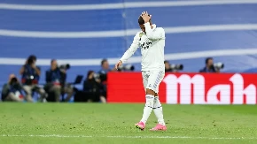 Od najboljeg na svetu do zaborava: Šta se desilo sa Edenom Azarom?