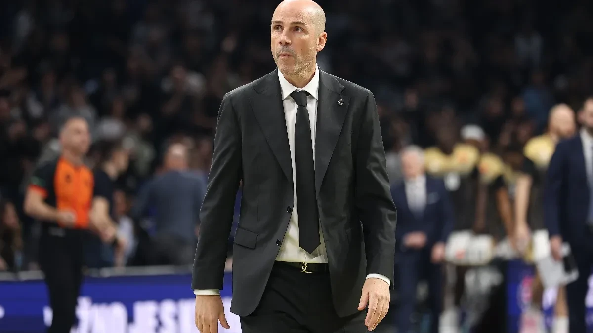 "ON MOŽE DOBRO DA "OBJASNI" SVIMA..." Penjaroja posle poraza govorio o ostanku Karlika Džonsa