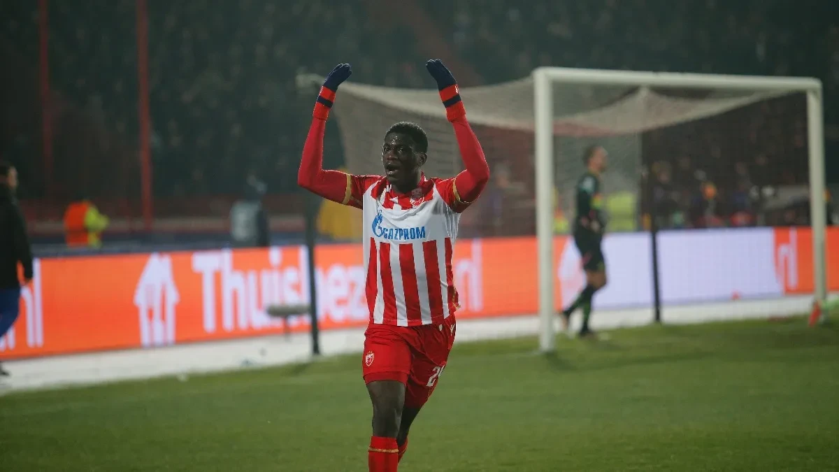 NA "MARAKANI" ČEKAJU DEO KOLAČA Điga pred transferom, evo koliko bi pripalo Zvezdi