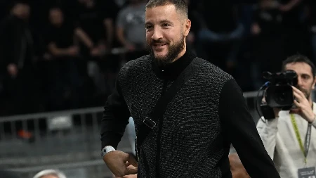 LJUBIMAC "GROBARA" SE VRAĆA Lovernj na korak od povratka u Partizan