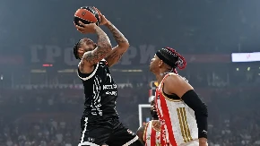 "VEČITI" NAJBOLJI U EVROPI Zvezda prva, Partizan drugi u Evroligi!