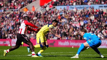 ZGROŽENI SU Premijerligaš žestoko osudio uvrede na rasnoj osnovi upućene ovom fudbaleru