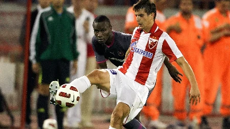 "GLEDAM ŠERIFA, NE IZAĐE IZ 20 METARA" Andrija Kaluđerović o derbiju nekada i sada: Mene su čuvali Krstajić i Savić