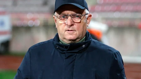 DOŠAO DA UGASI POŽAR TSC predstavio novog trenera 