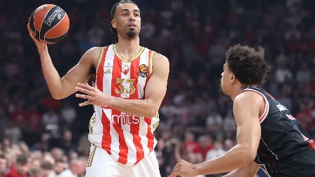 DA LI NVORA OSTAJE U ZVEZDI? Evo šta sjajni Amerikanac ima da kaže o tome