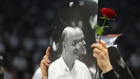 TUŽAN DAN Komemoracija i sahrana Duška Vujoševića u Beogradu