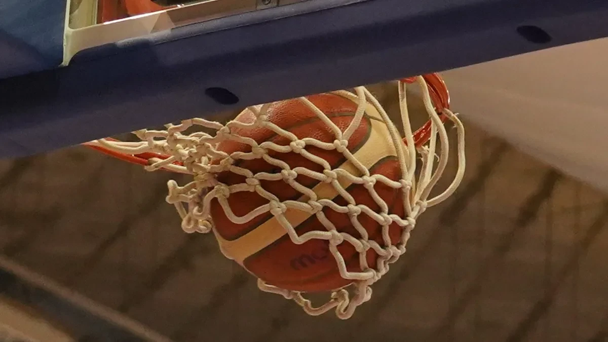  UBEDLJIVO DO 1/3 Zvezda silna u finalu plej-ofa, Dorijan Dahan Sujić ubacila 35 poena