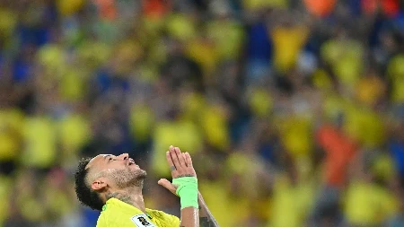 DA LI JE OVO MOGUĆE? Nejmar brutalno vređao svog navijača