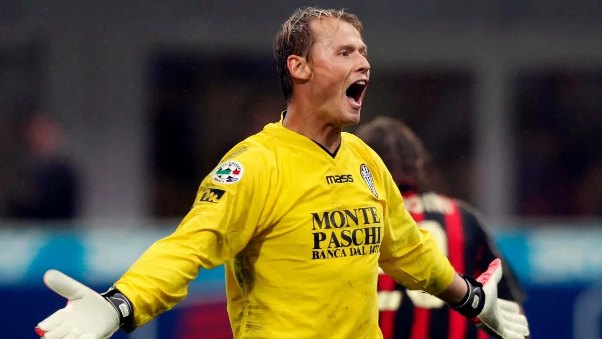 OGLASIO SE BUFON Čuveni Italijan se emotivnom porukom oprostio od Maningera