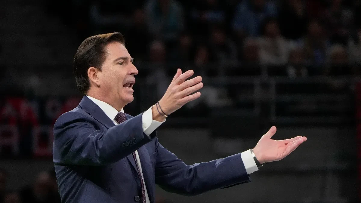 "ONI SU..." Paskval nahvalio Zvezdu