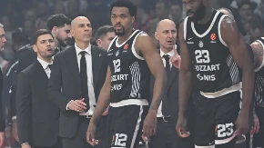 "ZA MENE OVO NIJE NORMALNO" Trener Partizana u čudu nakon pobede nad Zvezdom