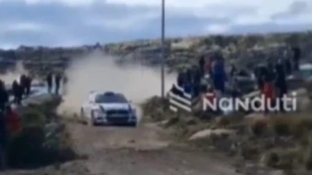 UŽASNE SCENE Automobil izleteo sa staze i usmrtio gledaoca (VIDEO)