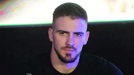 SPEKTAKULARNA VEST Marko Bojković se bori na FNC 31 u Beogradskoj areni