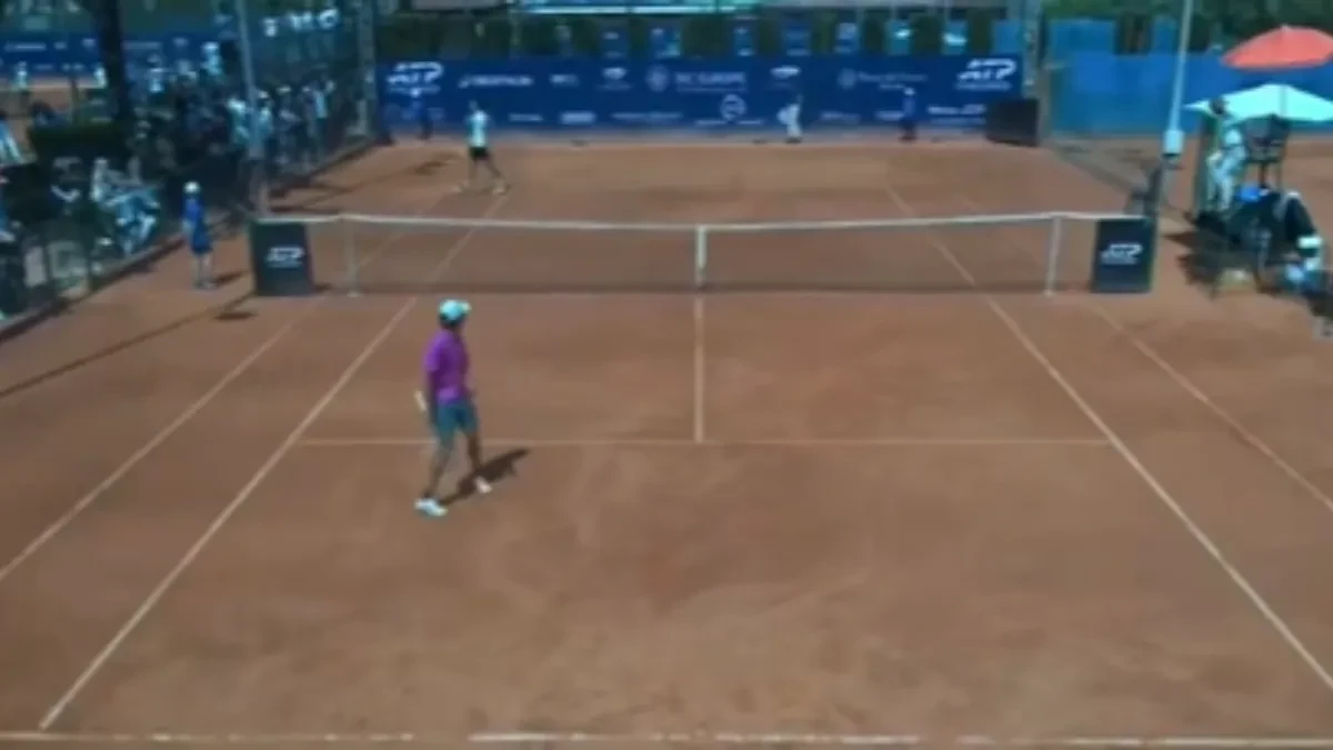 TENISKI SKANDAL Navijač Bosancu rekao da je idiot, ovaj krenuo da ga tuče (VIDEO)