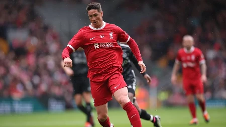 Čuveni napadač bi mogao uskoro da postane trener Liverpula