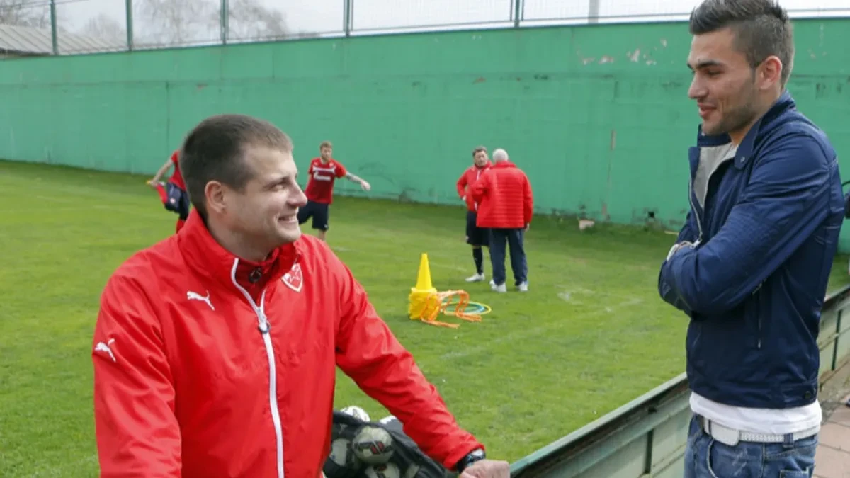  ALBANCI HTELI DA GA UBIJU, ZVALI SU GA "SRPSKI KASILJAS", OŽENIO ĆERKU ZVEZDINE LEGENDE Gde je nestao čuveni golman crveno-belih i velika nada srpskog fudbala? (VIDEO)