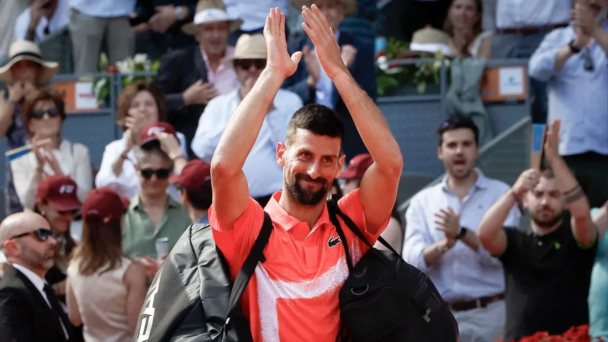 ĐOKOVIĆ STIGAO U BEOGRAD Novak došao u Srbiju, pa se slikao sa teniserom koji je bio veliki talenat