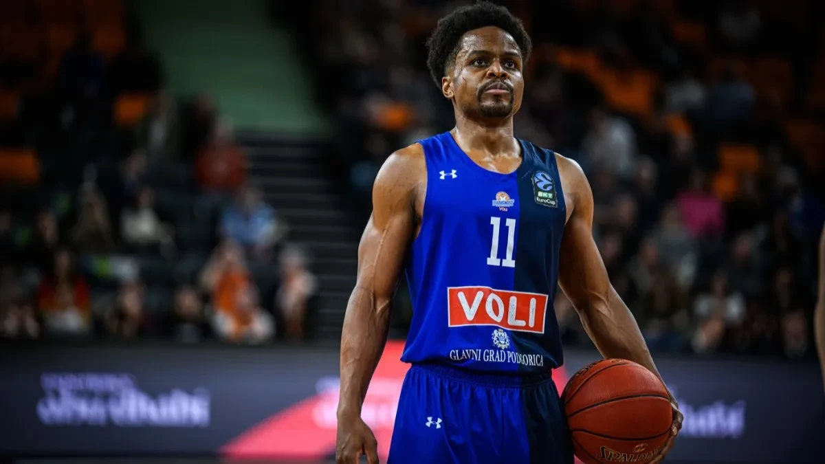 FEREL NAJKORISNIJI U APRILU Košarkaš Budućnosti dobio nagradu