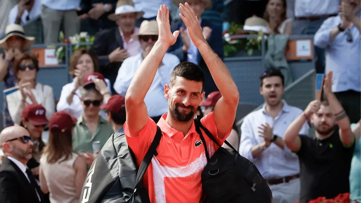 ĐOKOVIĆ U PROVODU U BEOGRADU Novak izazvao haos u klubu, stajlingom sve oduševio