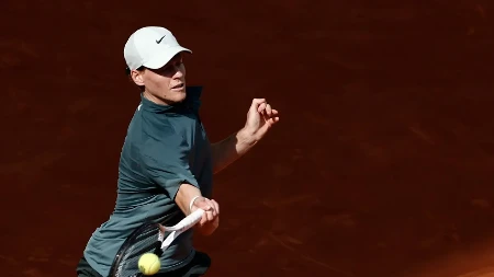 NEPRIJATNA SITUACIJA Siner prošao dalje, pa izjavom šokirao devojku poreklom iz BiH