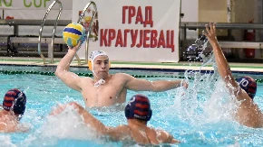 Radnički lako potopio Zvezdu, Šumadinci poveli u polufinalu Superlige Srbije