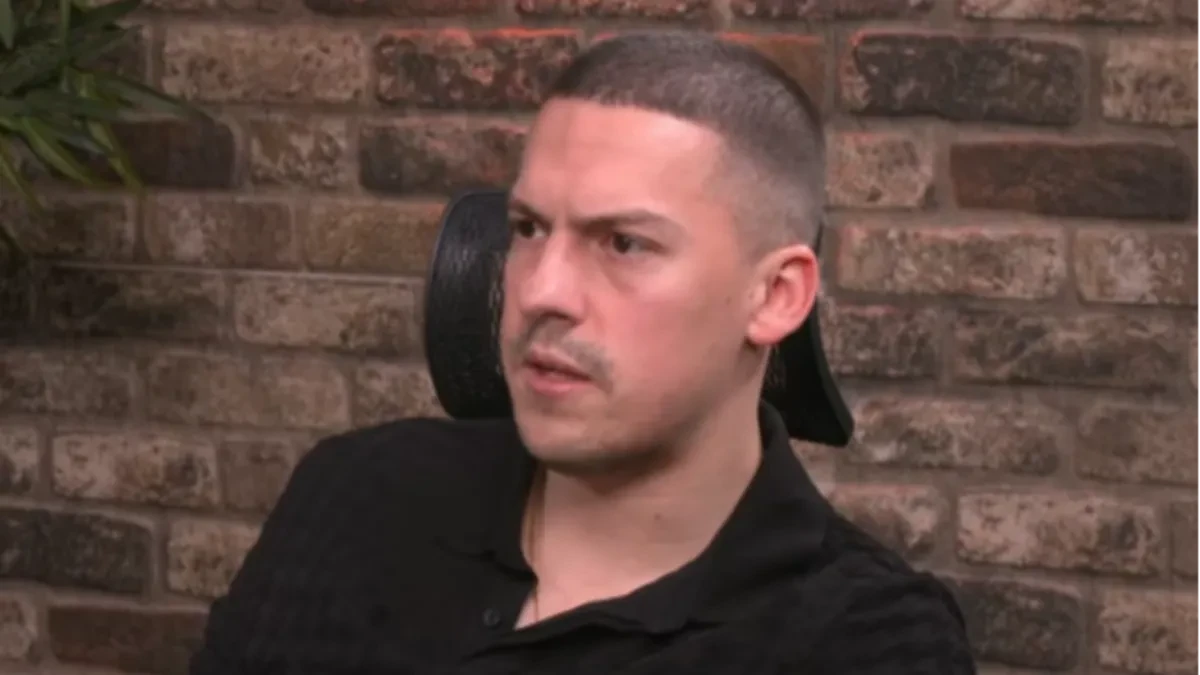 ZADOVOLJNO TRLJA RUKE Baka Prase zaradio ogroman novac zbog pobede Partizana nad Zvezdom