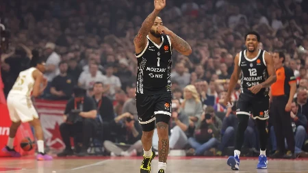 "GROBARI" U TRANSU Karlik Džons ostaje u Partizanu!