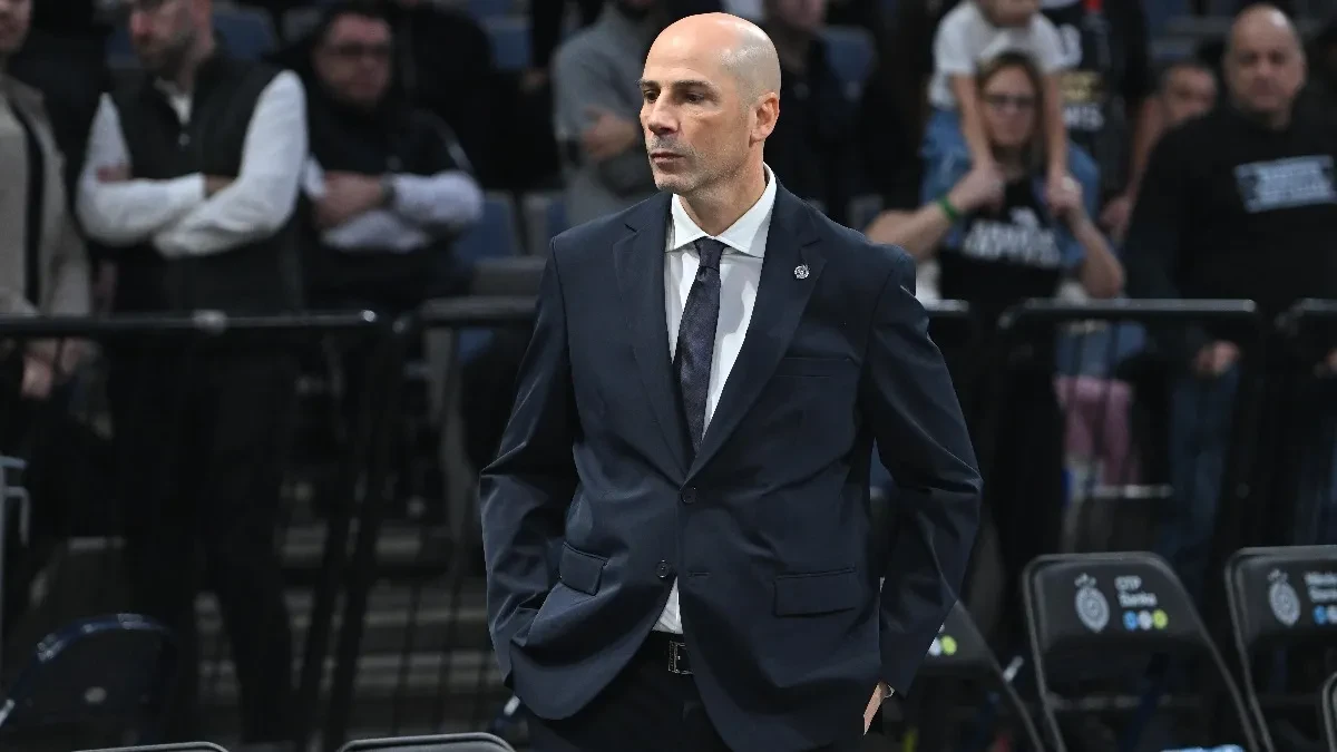 PENJAROJA OPREZAN PRED GOSTOVANJE U ISTANBULU "Efes ima jak roster i dobrog trenera, moramo da se izborimo za pobedu"