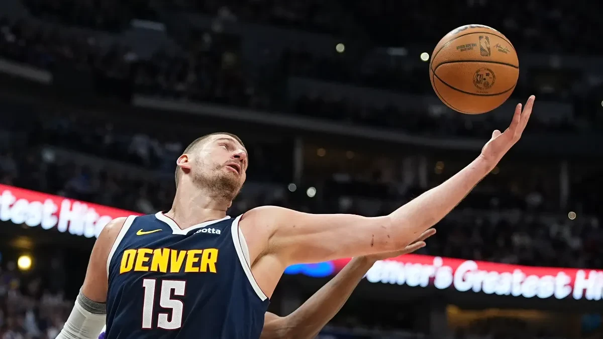 ŠTA OVO BI? Jokić naterao protivnika ga postane balerina (VIDEO)