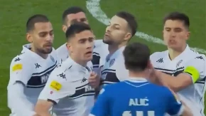 HAOS NA KRAJU UTAKMICE Umalo izbila tuča posle pobede Partizana u Novom Pazaru (VIDEO)